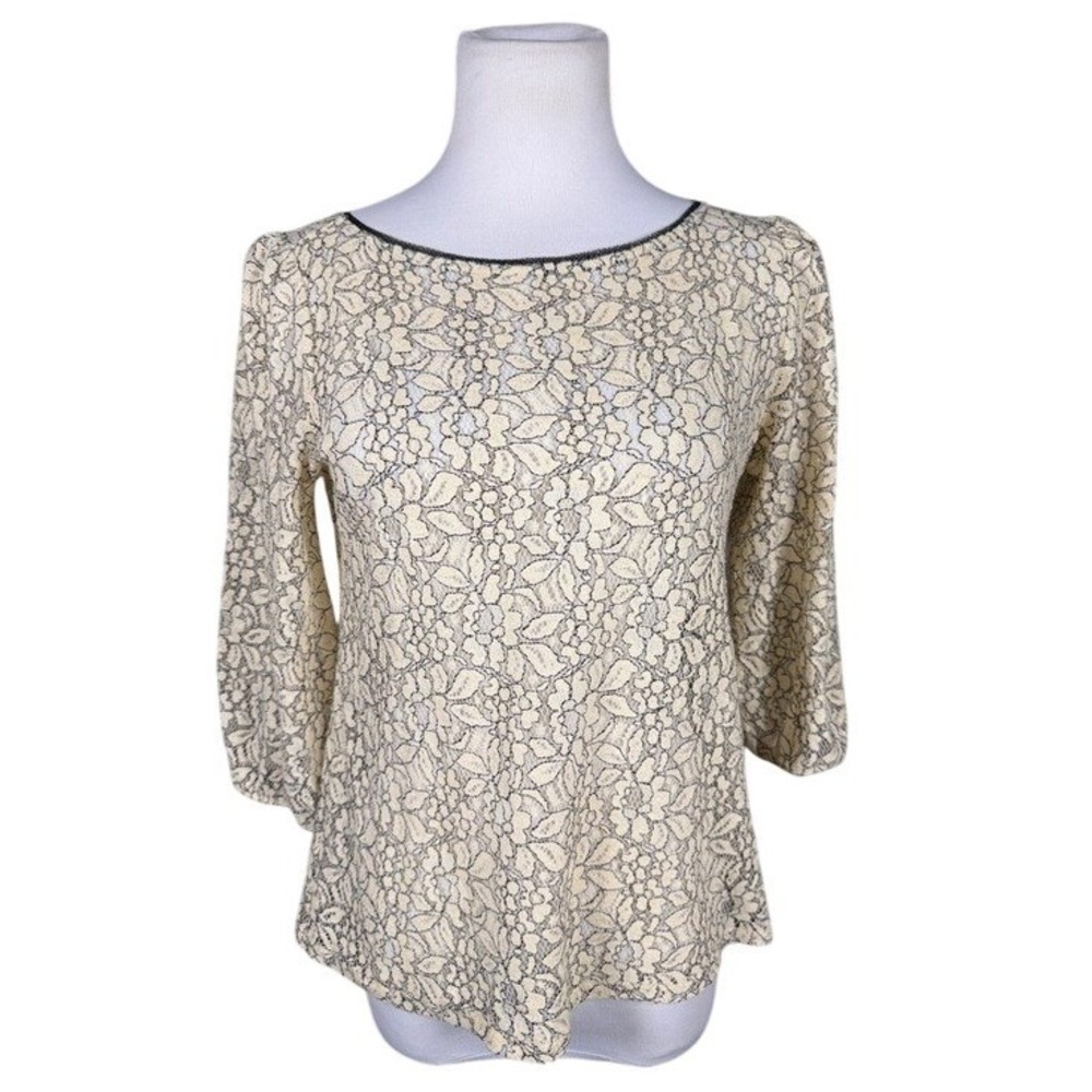 Ann Taylor LOFT Petites Floral Lace Blouse Cream Black 3/4 Sleeve SP Button Back